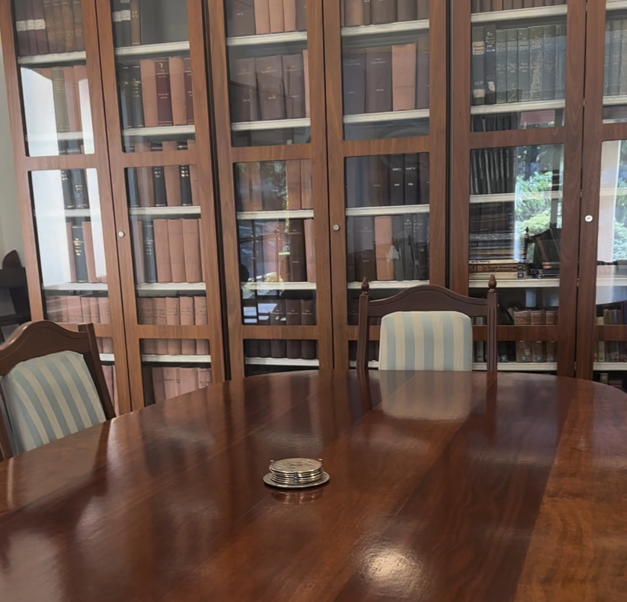 The library reading room at Theosophical Society Perth